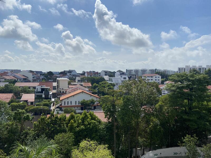 For Sale - Tanamera Crest