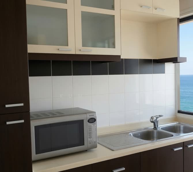 Harbour View Towers, 21 Telok Blangah Drive, 2 Bedrooms, 797 sqft, Condominium For Sale, by Kum Soon, 19152068 - PropertyGuru.com.sg