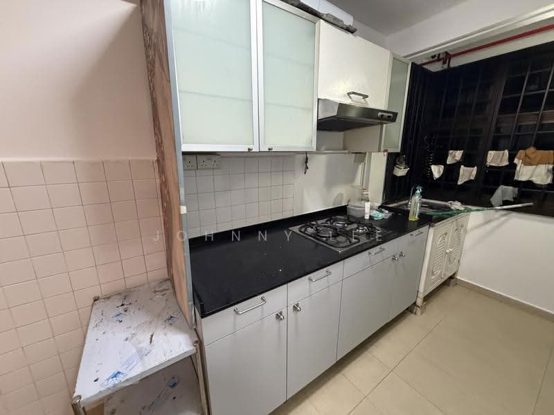 37 Jalan Rumah Tinggi, 37 Jalan Rumah Tinggi, Alexandra / Commonwealth, 2 Bedrooms, 690 sqft, HDB Flat For Rent, by Johnny Lee, 19154549 - Kitchen - PropertyGuru.com.sg