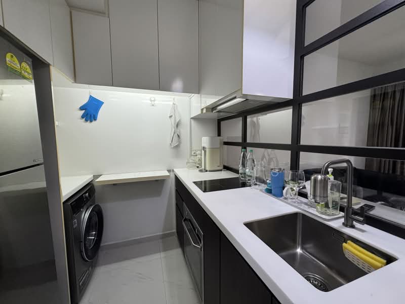 Palm Isles, 32 Flora Drive, 1 Bedroom, 517 sqft, Condominium For Rent, by Adeline Lo, 19169650 - PropertyGuru.com.sg