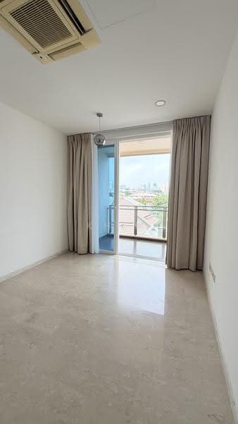 Novena Regency, 275 Thomson Road, Newton / Novena, 3 Bedrooms, 947 sqft, Apartment For Rent, by Khim Ker, 19171034 - Balcony - PropertyGuru.com.sg