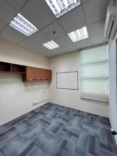 Acetech Centre, 19 Jalan Kilang Barat, Alexandra / Commonwealth, 1,044 sqft, Light Industrial (B1) For Rent, by Charmaine Leong, 19184633 - CommercialGuru.com.sg