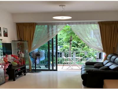 For Rent - The Luxurie