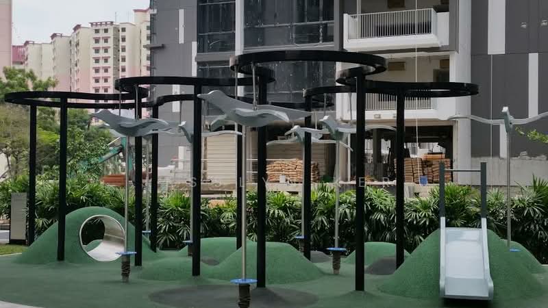 The Luxurie, 21 Compassvale Road, 3 Bedrooms, 1,001 sqft, Condominium For Rent, by Jesslyn Ker, 19192941 - playground - PropertyGuru.com.sg