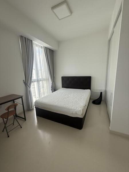 The Luxurie, 21 Compassvale Road, Hougang / Punggol / Sengkang, 1 Bedroom, 452 sqft, Condominium For Rent, by Marcus Tan, 19196408 - Bedroom - PropertyGuru.com.sg