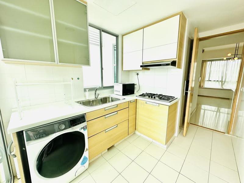 Domain 21, 21 Delta Road, Alexandra / Commonwealth, 3 Bedrooms, 1,281 sqft, Condominium For Rent, by Sally Ho, 19211845 - PropertyGuru.com.sg