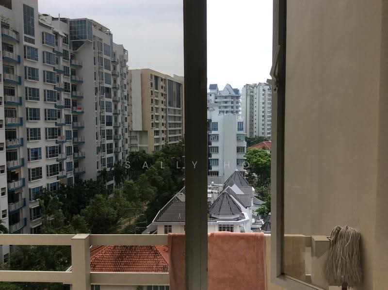 Grosvenor View, 3 Lengkong Empat, Eunos / Geylang / Paya Lebar, 3 Bedrooms, 1,249 sqft, Condominium For Rent, by Sally Ho, 19211919 - Window from yard - PropertyGuru.com.sg