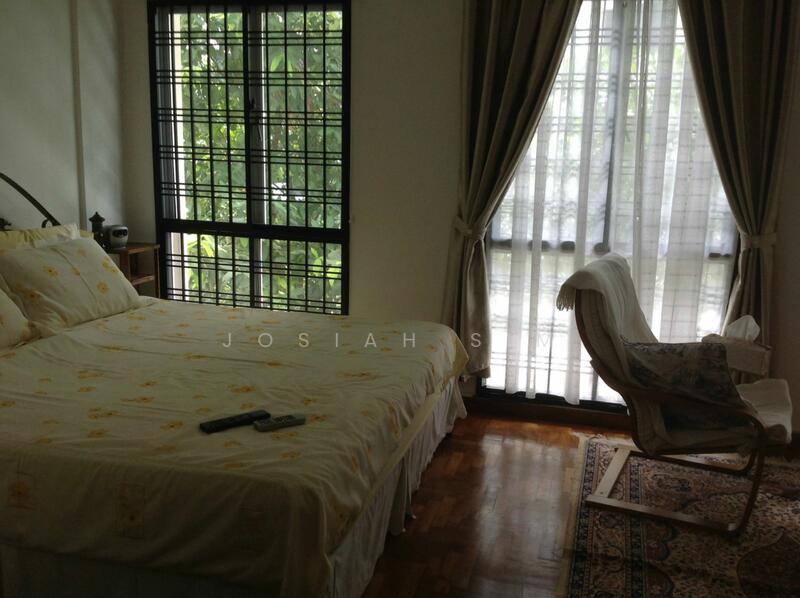 VERY SPACIOUS BEDROOMS