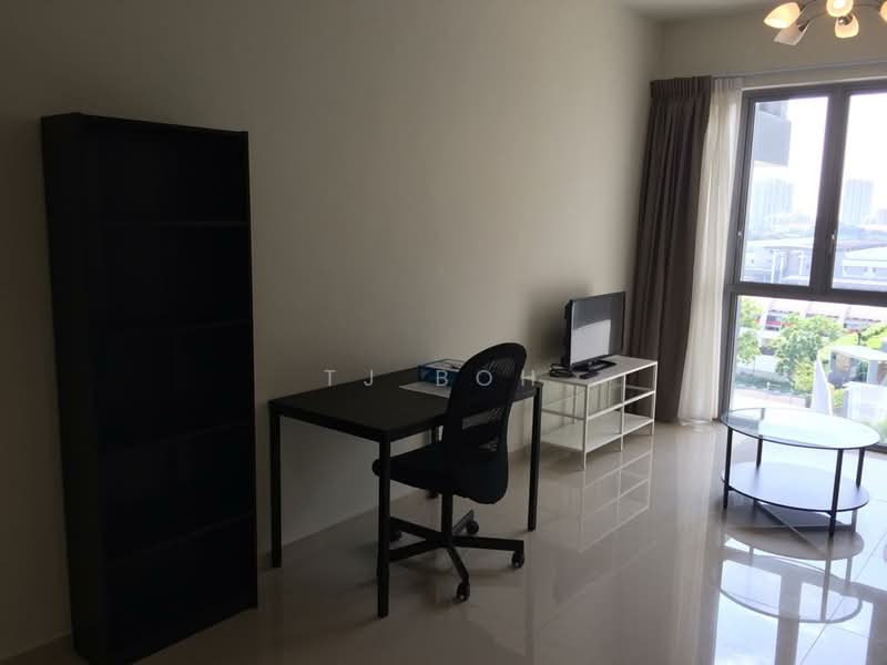 Bedok Residences, 22 Bedok North Drive, 2 Bedrooms, 883 sqft, Condominium For Rent, by TJ Boh, 19214562 - PropertyGuru.com.sg