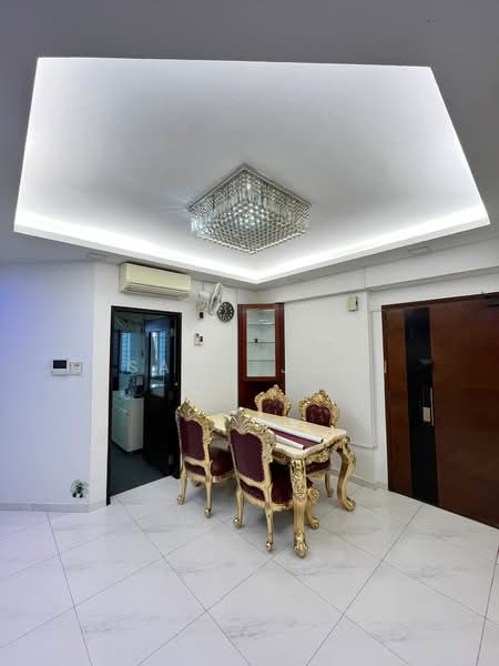 Northoaks, 20 Woodlands Cresent, 3 Bedrooms, 1,604 sqft, Condominium For Rent, by Tsang John, 19217498 - PropertyGuru.com.sg