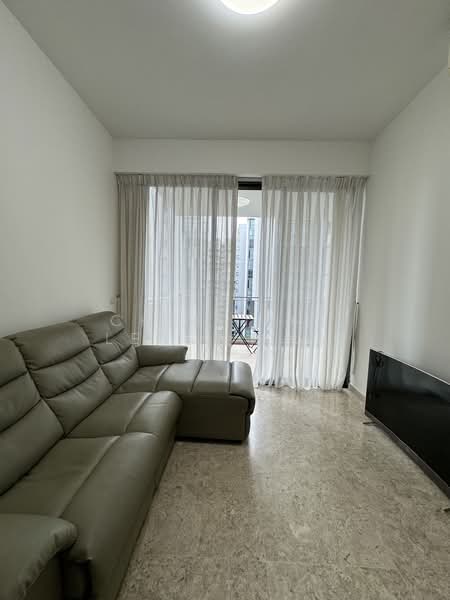 The Luxurie, 25 Compassvale Road, 2 Bedrooms, 775 sqft, Condominium For Rent, by Christine Leng凌陈冰如, 19227936 - PropertyGuru.com.sg