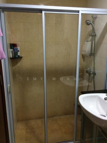 Rosewood, 1 Rosewood Drive, Admiralty / Woodlands, 3 Bedrooms, 1,173 sqft, Condominium For Sale, by Emy Wong, 19233599 - Common bathroom - PropertyGuru.com.sg