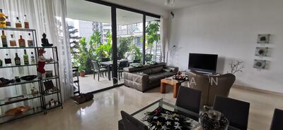 For Rent - Urban Suites @ Hullet Road