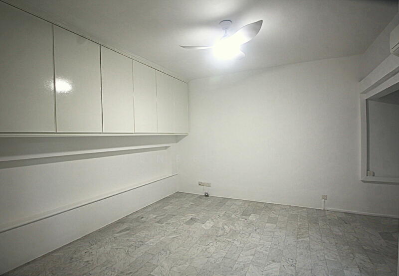 Junior master bedroom
