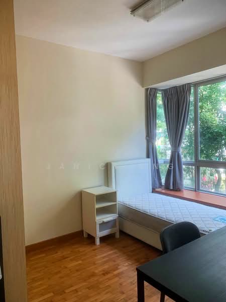 The Stellar, 18A West Coast Road, 3 Bedrooms, 1,313 sqft, Condominium For Rent, by Janice Sng, 19251535 - PropertyGuru.com.sg