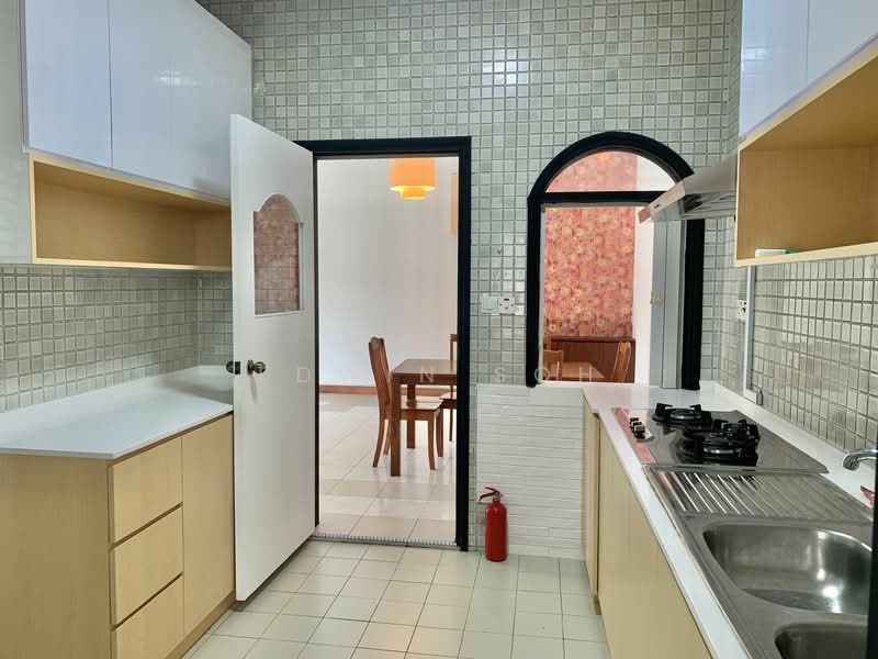 Buona Vista Gardens, 2 Zehnder Road, 3 Bedrooms, 1,281 sqft, Condominium For Rent, by Edwin Soh, 19252428 - kitchen - PropertyGuru.com.sg