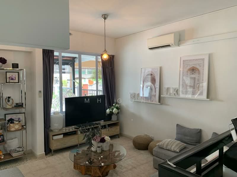 @@ Walk to BISHAN MRT & JUNCTION 8 @@ Quaint Quiet Terrace for Rent, , 3 Bedrooms, 3,000 sqft, Terraced House For Rent, by MH Goh, 19254125 - PropertyGuru.com.sg