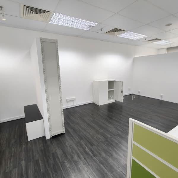Burlington Square, 175 Bencoolen Street, 570 sqft, Office For Rent, by Hillda Yap ヒルダー, 19270451 - CommercialGuru.com.sg