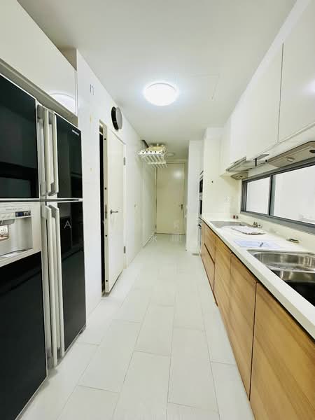 For Rent - Helios Residences
