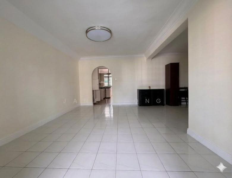 366 Yishun Ring Road, 366 Yishun Ring Road, Sembawang / Yishun, 3 Bedrooms, 1,193 sqft, HDB Flat For Rent, by Janet Fong, 19273260 - Living Room - PropertyGuru.com.sg