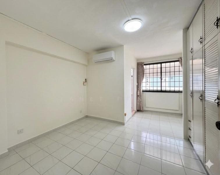 366 Yishun Ring Road, 366 Yishun Ring Road, Sembawang / Yishun, 3 Bedrooms, 1,193 sqft, HDB Flat For Rent, by Janet Fong, 19273260 - Master Rm - PropertyGuru.com.sg