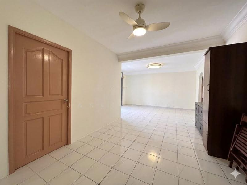 366 Yishun Ring Road, 366 Yishun Ring Road, Sembawang / Yishun, 3 Bedrooms, 1,193 sqft, HDB Flat For Rent, by Janet Fong, 19273260 - Living Room - PropertyGuru.com.sg