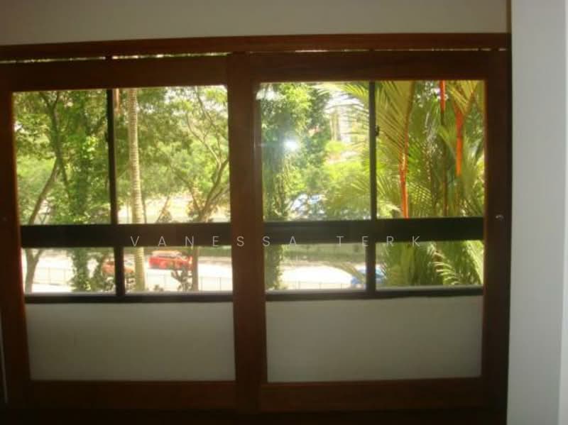 Spanish Village, 58 Farrer Road, 3 Bedrooms, 1,300 sqft, Condominium For Rent, by Vanessa Terk, 19274045 - PropertyGuru.com.sg