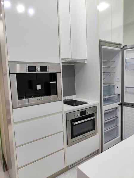 The Hillier, 6 Hillview Rise, 1 Bedroom, 614 sqft, Condominium For Rent, by Johnnie Han, 19278701 - PropertyGuru.com.sg