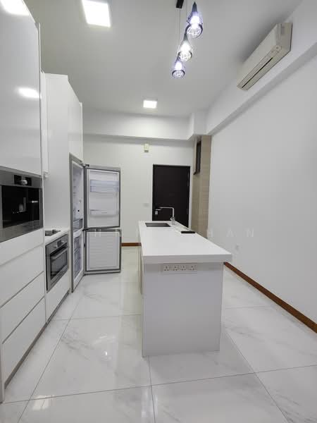 The Hillier, 6 Hillview Rise, 1 Bedroom, 614 sqft, Condominium For Rent, by Johnnie Han, 19278701 - PropertyGuru.com.sg