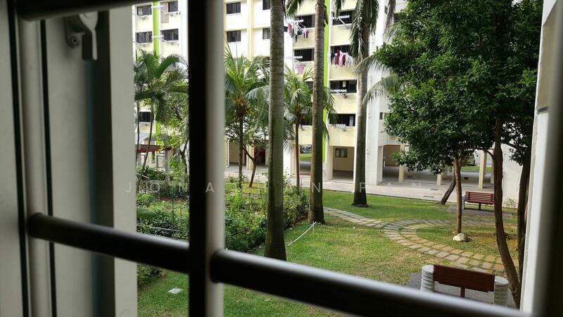 Quiet greenery facing