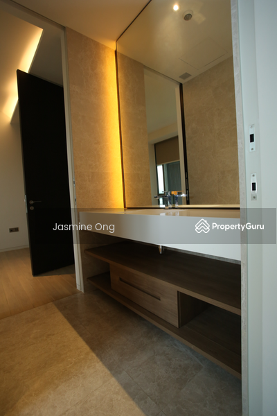 Jack n Jill bathroom
