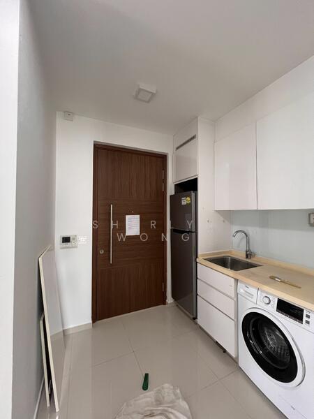 8 Farrer Suites, 8 Sing Joo Walk, 2 Bedrooms, 624 sqft, Apartment For Rent, by Sherlyn Wong, 19320456 - PropertyGuru.com.sg