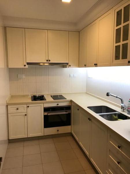 Gallop Gables, 70 Farrer Road, Tanglin / Holland / Bukit Timah, 2 Bedrooms, 1,195 sqft, Condominium For Rent, by April Chia, 19331245 - Kitchen - PropertyGuru.com.sg