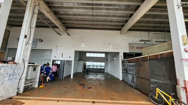 Pioneer Centre, 1 Soon Lee Street, 1,500 sqft, Factory / Workshop (B2) For Rent, by Shaun How, 19332810 - CommercialGuru.com.sg