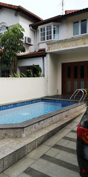 Phoio  of swimming pool before pool fen installed