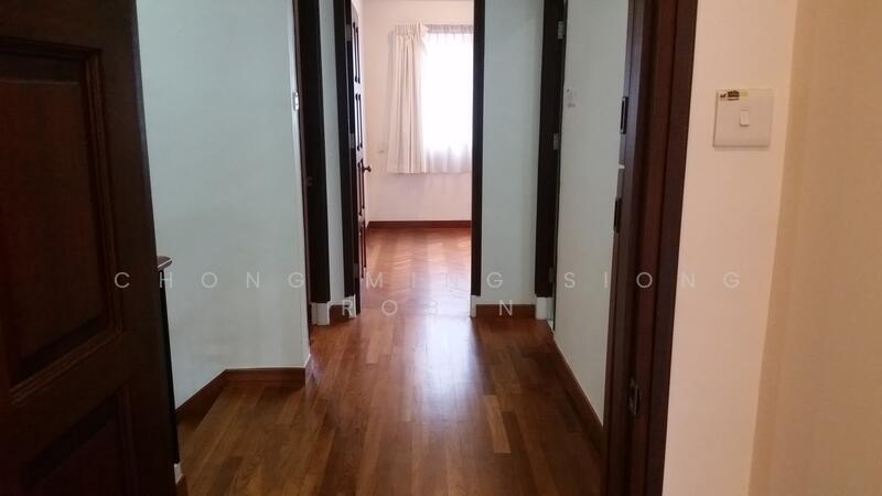 Family area on upper floor