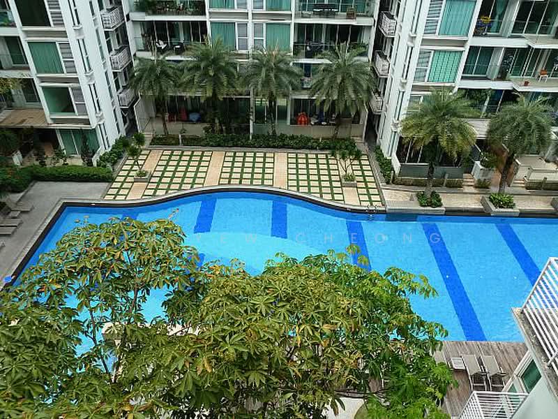 Parc Emily, 5 Mount Emily Road, 4 Bedrooms, 1,733 sqft, Condominium For Rent, by Lim Yew Cheong, 19337014 - pool view - PropertyGuru.com.sg