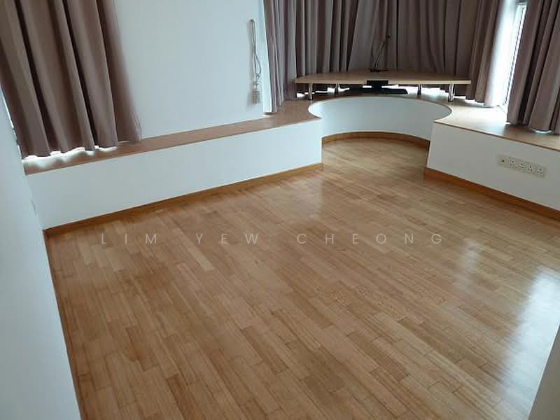 Parc Emily, 5 Mount Emily Road, 4 Bedrooms, 1,733 sqft, Condominium For Rent, by Lim Yew Cheong, 19337014 - master room - PropertyGuru.com.sg