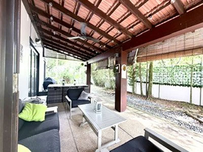 Sunset Square, Sunset Square, 7 Bedrooms, 4,000 sqft, Bungalow House For Rent, by Kerry James, 19345054 - PropertyGuru.com.sg