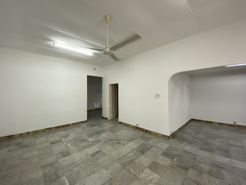 For Rent - Single Storey Semi D for family only!