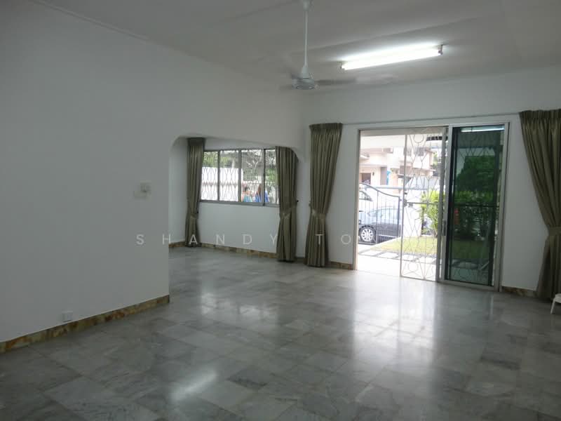 For Rent - Single Storey Semi D for family only!