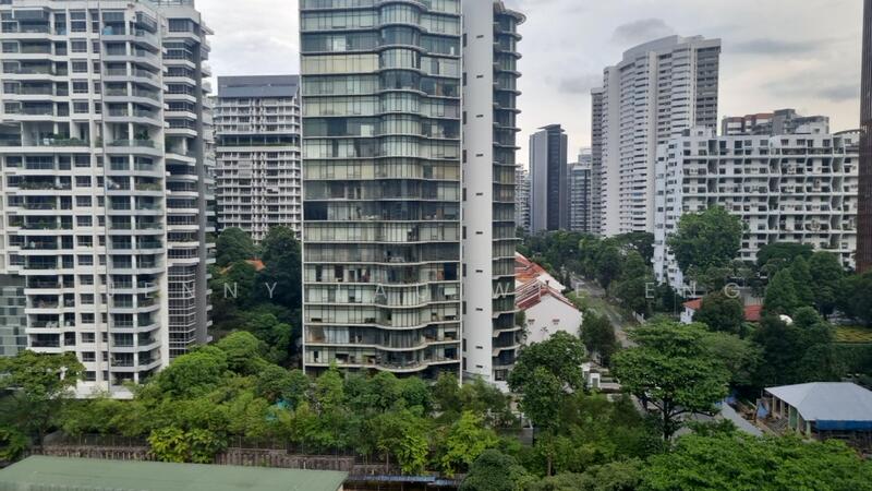 Suites @ Cairnhill, 138 Cairnhill Road, 3 Bedrooms, 1,507 sqft, Condominium For Rent, by Jenny Lau Wee Eng, 19366306 - View from balcony - PropertyGuru.com.sg