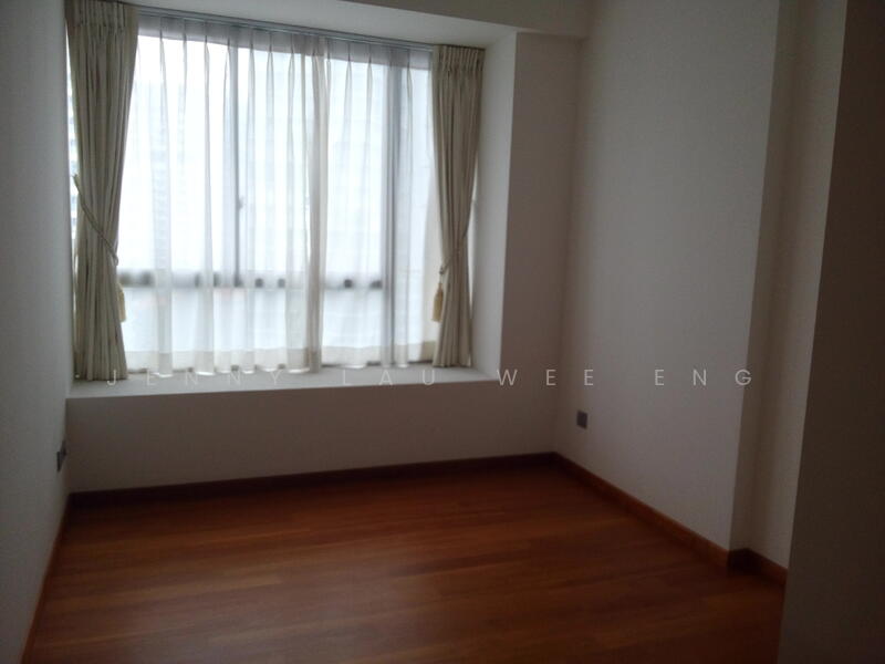 ensuite room
