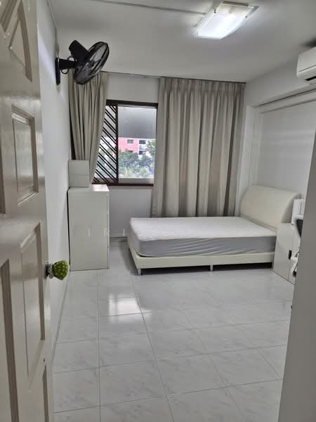 Pasir Ris Blk 121, 121 Pasir Ris St 11, Room Rental, 1,076 sqft, HDB Flat For Rent, by Iris Yeo, 19367706 - PropertyGuru.com.sg