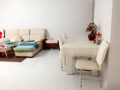 For Rent - 204A Compassvale Drive