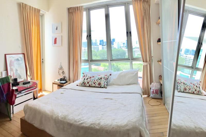 Emily Residence, 3 Mount Emily Road, Orchard / River Valley, 1 Bedroom, 1,100 sqft, Apartment For Rent, by JO Tan, 19370290 - Windows all around - PropertyGuru.com.sg