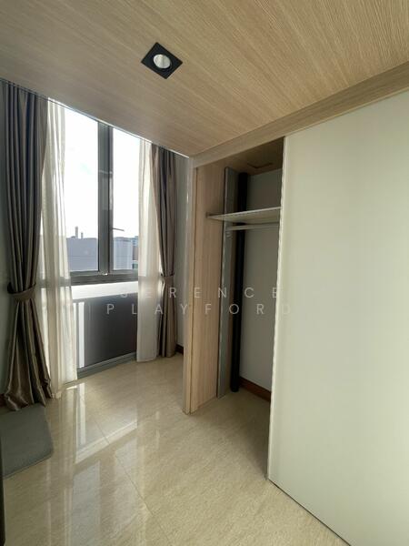 For Rent - Woodhaven