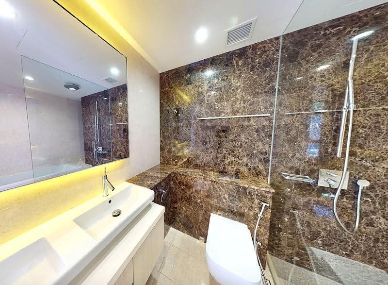 Greenwood Mews, 271 Greenwood Avenue, Newton / Novena, 5 Bedrooms, 3,154 sqft, Cluster House For Sale, by Xavier Aw (欧伟廷), 19380085 - Bathroom - PropertyGuru.com.sg