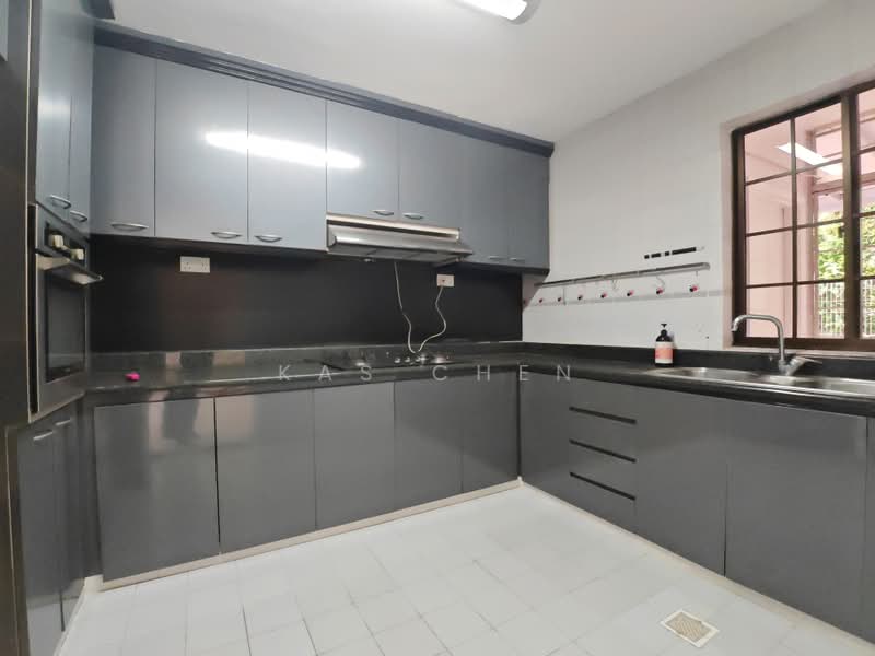 Mimosa Vale, Mimosa Vale, 4 Bedrooms, 2,370 sqft, Terraced House For Rent, by Kas Chen, 19387080 - PropertyGuru.com.sg
