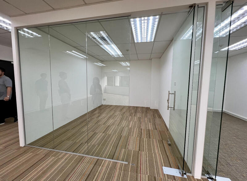 Anson Road Fitted Offices, Anson Road - Tanjong Pagar MRT, 1,350 sqft, Office For Rent, by Kelvin Teo, 19387848 - CommercialGuru.com.sg
